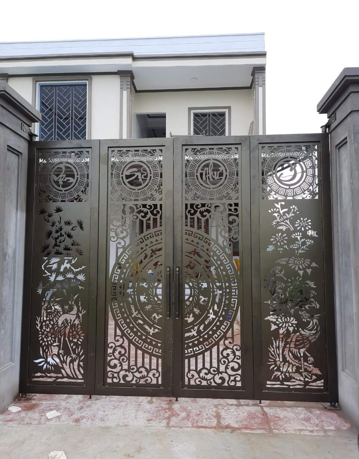 Cổng sắt mỹ thuật 05
