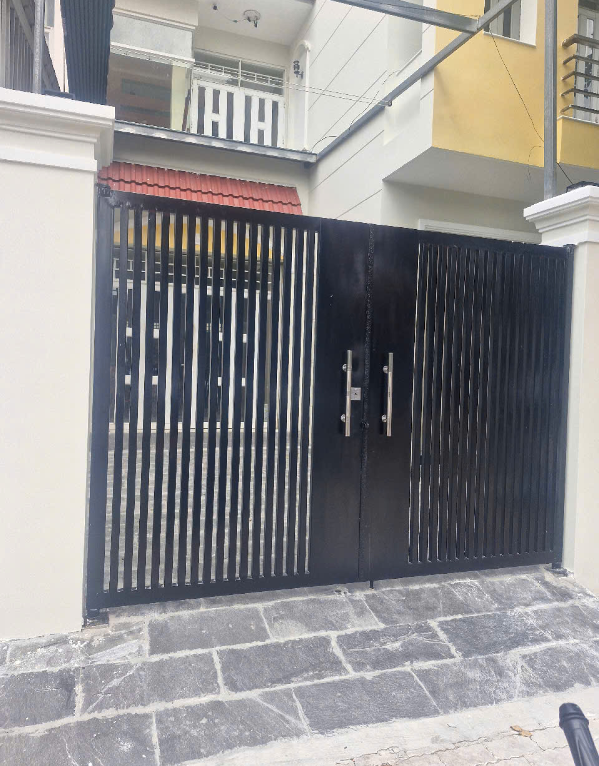 Cổng sắt hộp 04