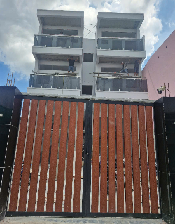 Cổng sắt hộp 07